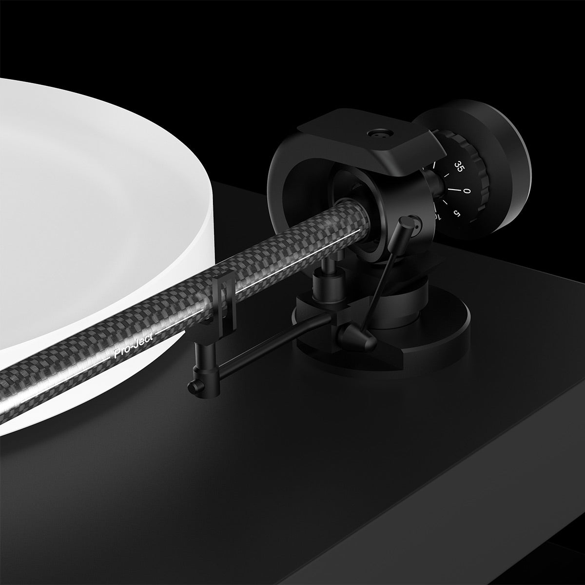 Pro-Ject X2 B Turntable with Ortofon Quintet Red Cartridge (Satin Black)